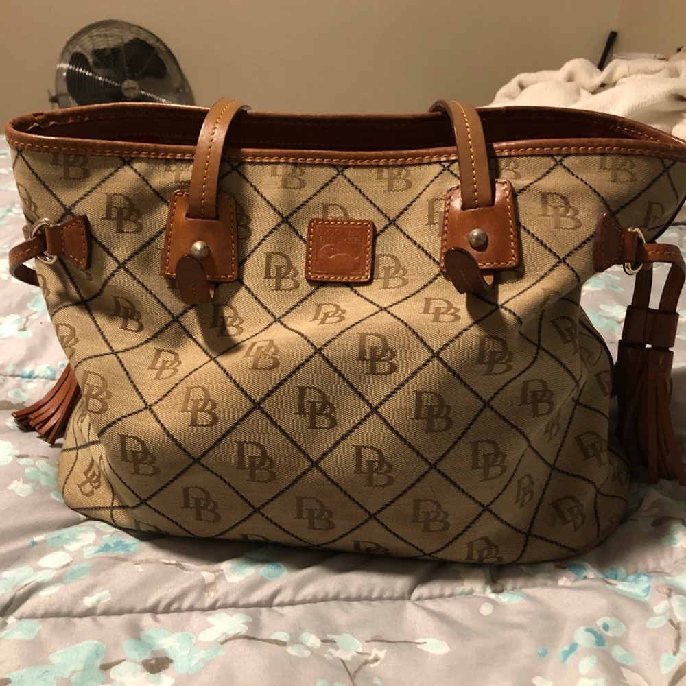 Dooney and Bourke purse